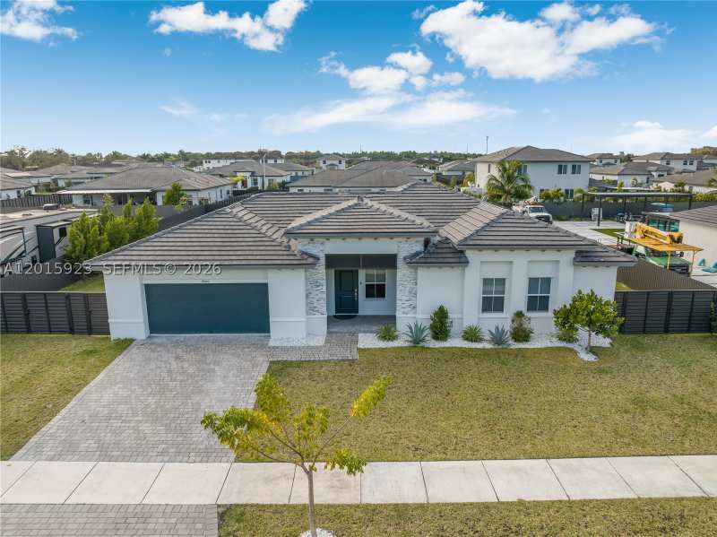 3 bedroom SingleFamilyResidence at 19100 SW 132nd Pl, Valencia Acres, Miami — photo 1