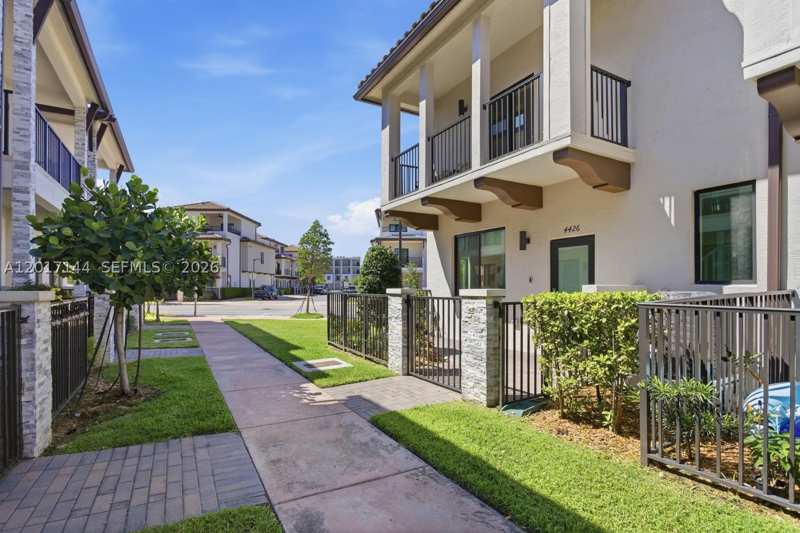 3 bedroom Townhouse at 4426 83rd Pkwy, Downtown Doral, Doral — photo 1