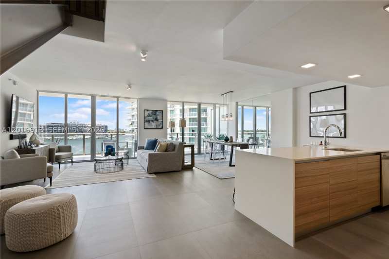 3 bedroom Condominium at 6620 Indian Creek Dr Ph-712, Amd Pl Of 2nd Ocean Front, Miami Beach — photo 1