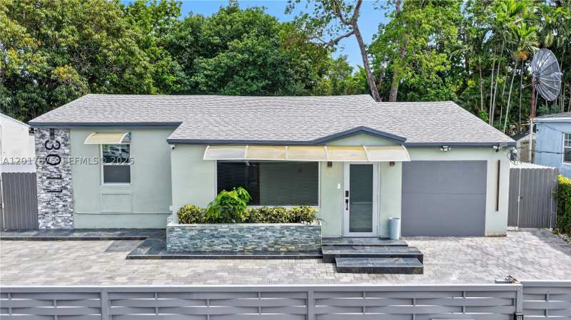 3 bedroom SingleFamilyResidence at 1130 NW 57th St, Lin Heights, Miami — photo 1