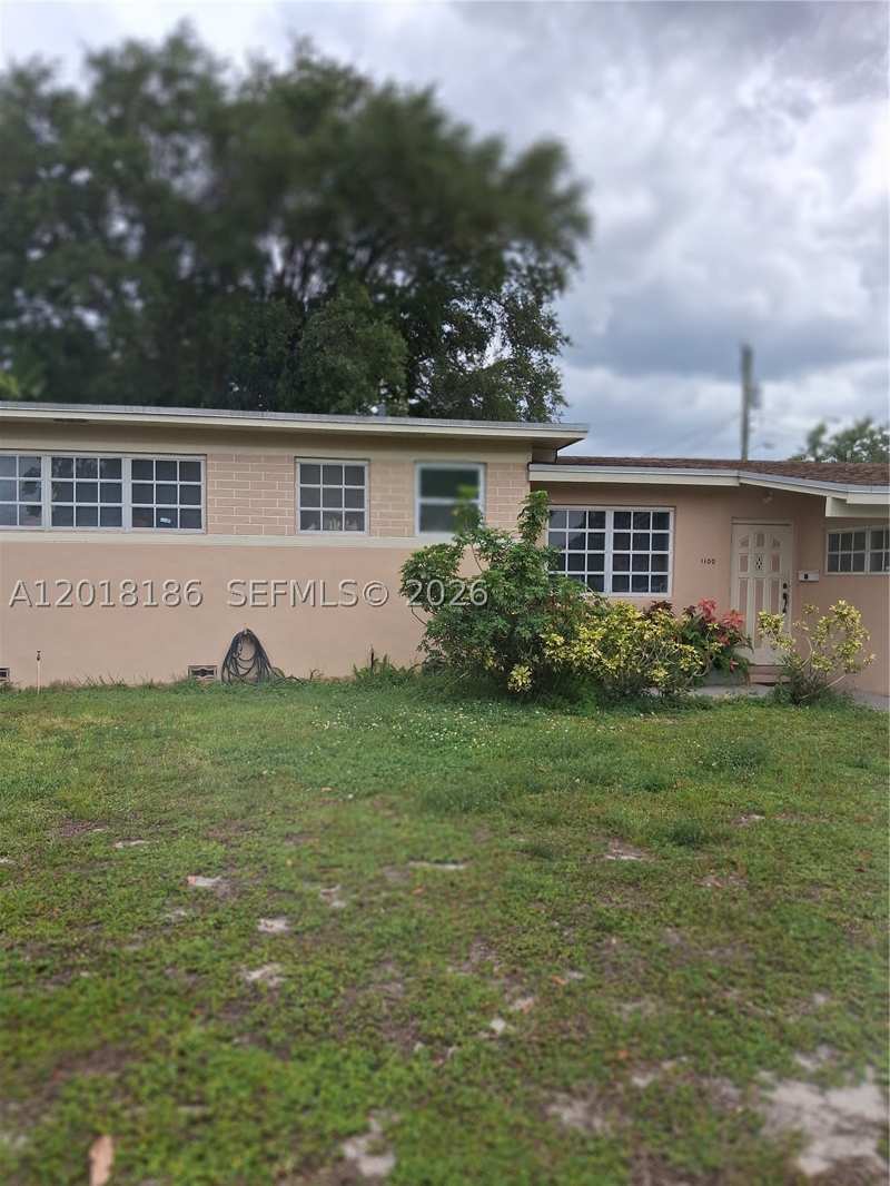 3 bedroom SingleFamilyResidence at 1100 NE 160th Ter, Monticello Pk Unit No 3, North Miami Beach — photo 1