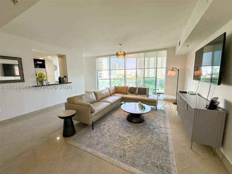 2 bedroom Condominium at 19400 Turnberry Way 531, The Parc At Turnberry Isl, Aventura — photo 1