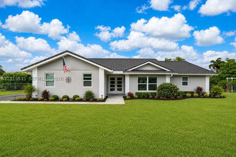 3 bedroom SingleFamilyResidence at 1501 NW 20th St, Westbury Estates, Homestead — photo 1