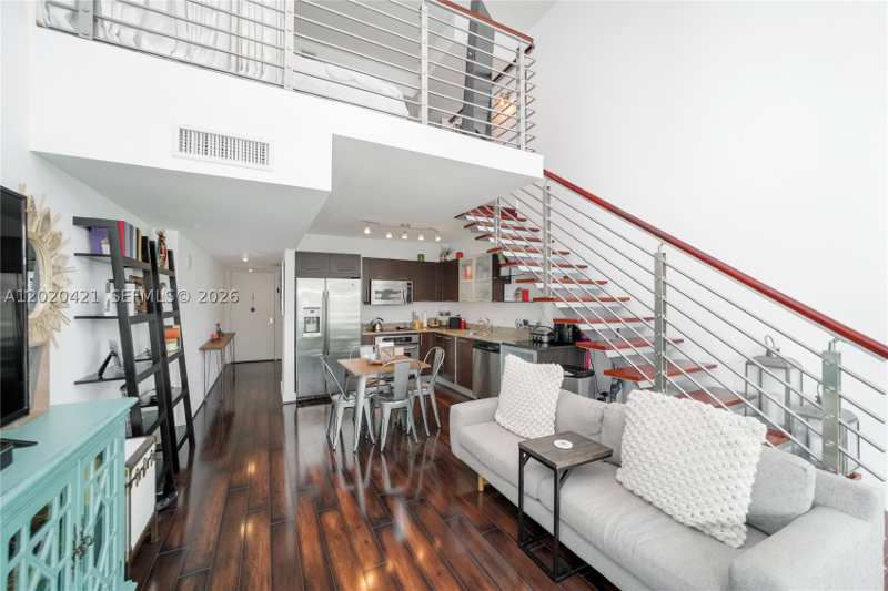 1 bedroom Condominium at 41 SE 5th St 704, Brickell On The River S T, Miami — photo 1