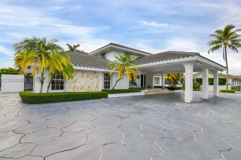 6 bedroom SingleFamilyResidence at 3401 SW 129th Ave, J G Heads Farms Unit A, Miami — photo 1