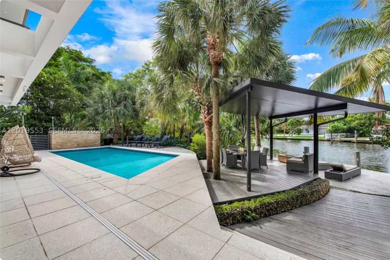 5 bedroom SingleFamilyResidence at 994-990 NE 78th, Shorecrest, Miami — photo 1
