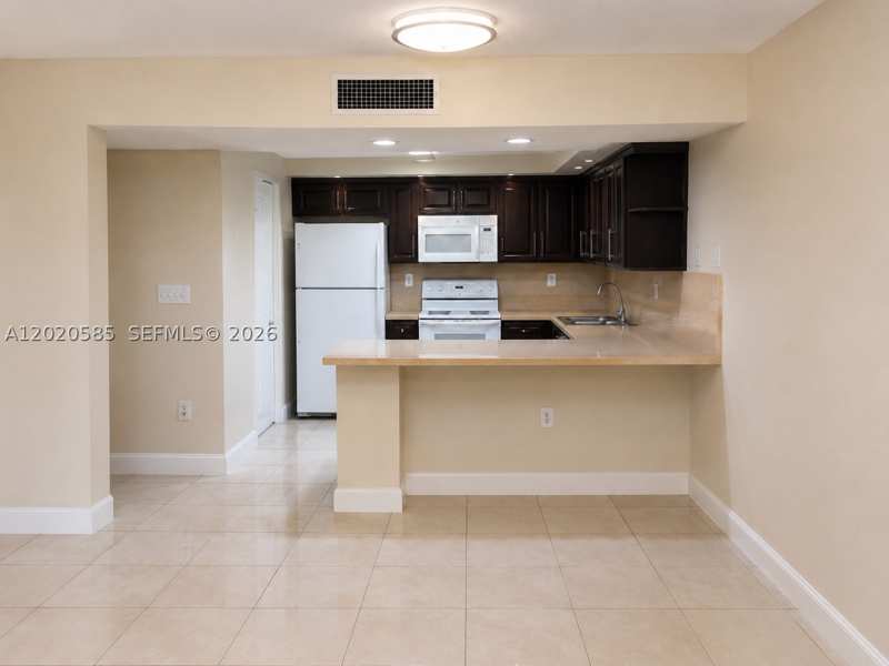 2 bedroom Condominium at 13255 SW 88 Ln 406-Cs, Calusa Village, Kendall — photo 1