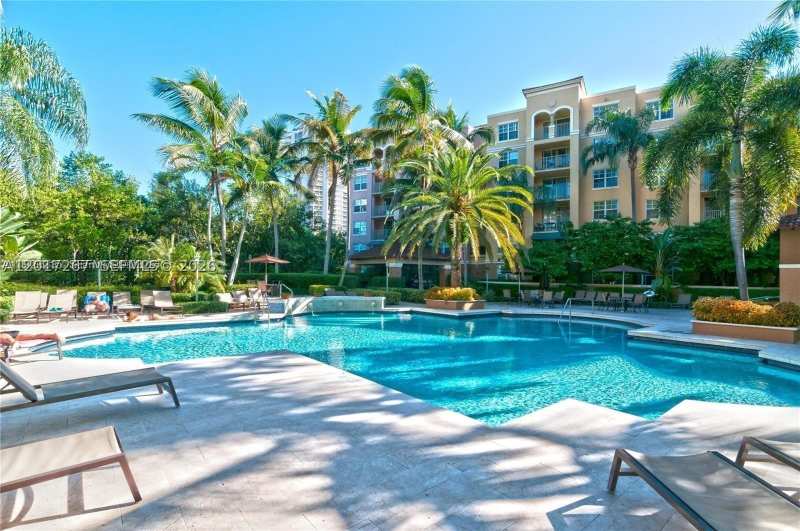 3 bedroom Condominium at 19555 E Country Club Dr 8502, The Yacht Club At Aventur, Aventura — photo 1
