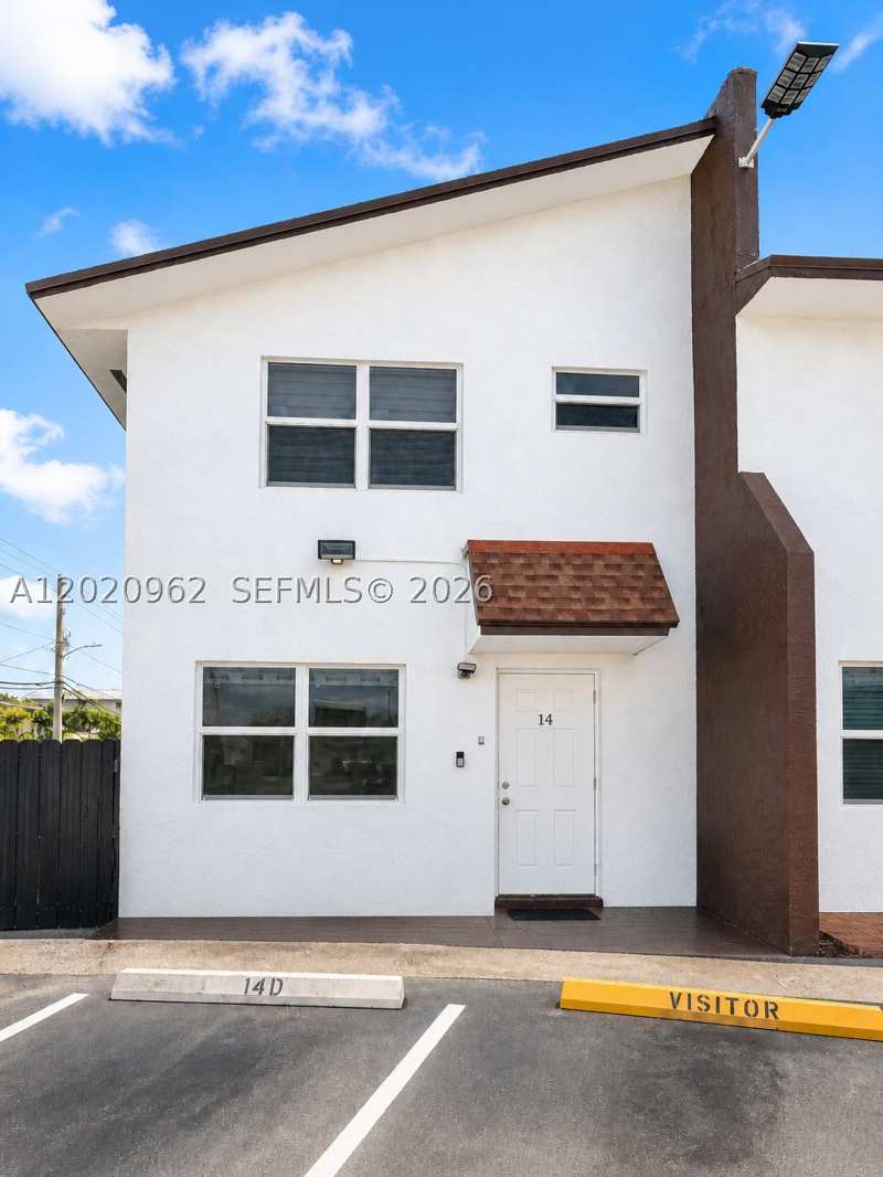 3 bedroom Townhouse at 401 SW 109th Ave 14, El Polo Condo, Miami — photo 1