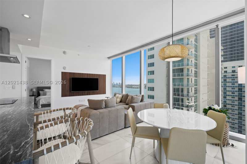 2 bedroom Condominium at 700 NE 26th Ter 2105, Escottonia Park, Miami — photo 1