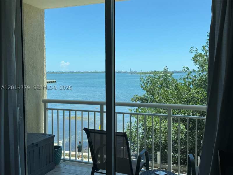 2 bedroom Condominium at 2000 N Bayshore Dr 220, Cite Condo, Miami — photo 1