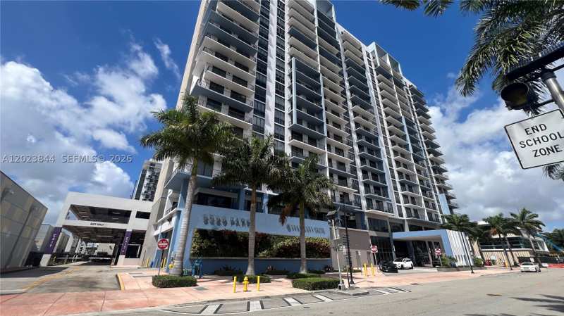 3 bedroom Condominium at 5350 NW 84 Ave 1601, 5350 Park Condo, Doral — photo 1