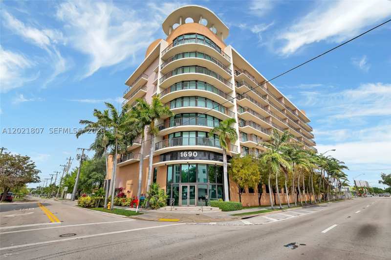 2 bedroom Condominium at 1690 SW 27th Ave 805, Coral Pointe Condo, Miami — photo 1