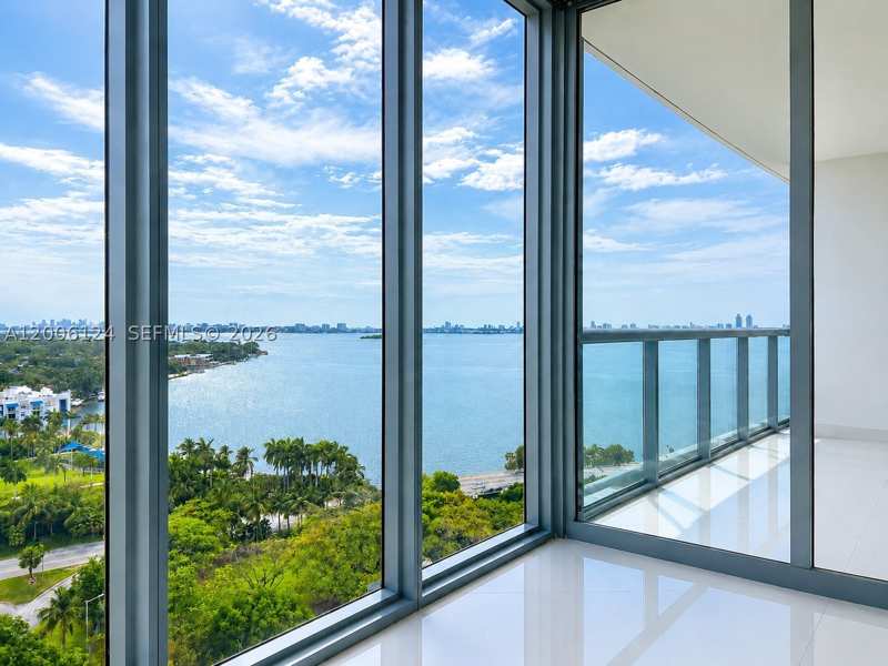 2 bedroom Condominium at 601 NE 36th St 1404, Blue Condo, Miami — photo 1