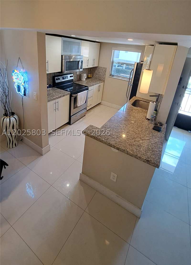 2 bedroom Condominium at 201 178th Dr 209, Le Cartier Condo, Sunny Isles Beach — photo 1