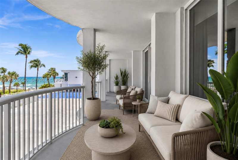 2 bedroom Condominium at 5401 Collins Ave 107, The Carriage House Condo, Miami Beach — photo 1