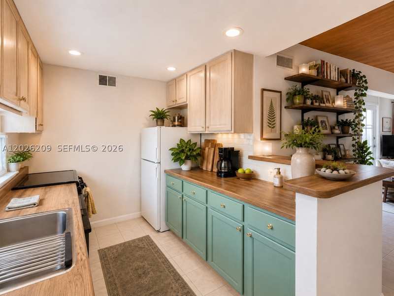 1 bedroom Condominium at 910 Jefferson Ave 5C, 910 Jefferson Towers Cond, Miami Beach — photo 1