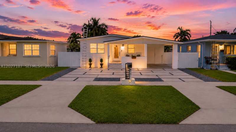 3 bedroom SingleFamilyResidence at 6748 SW 38th St, Central Miami Pt 3, Miami — photo 1