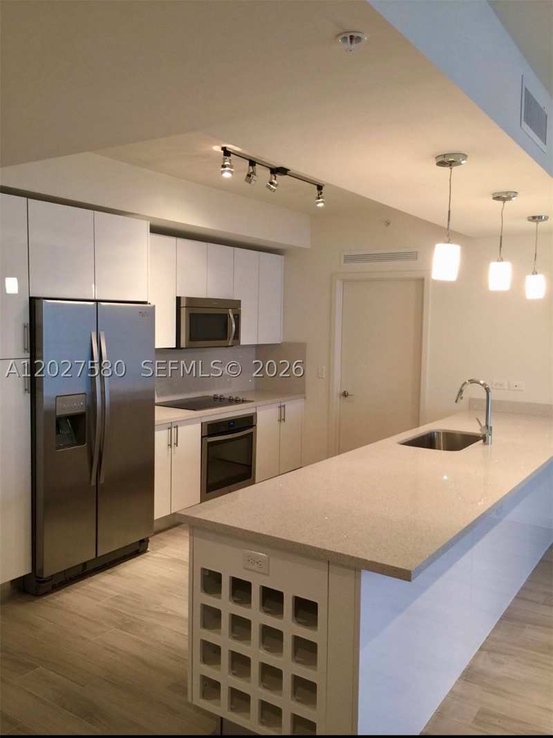 2 bedroom Condominium at 999 SW 1st Ave 2005, Nine At Mary Brickell Vil, Miami — photo 1