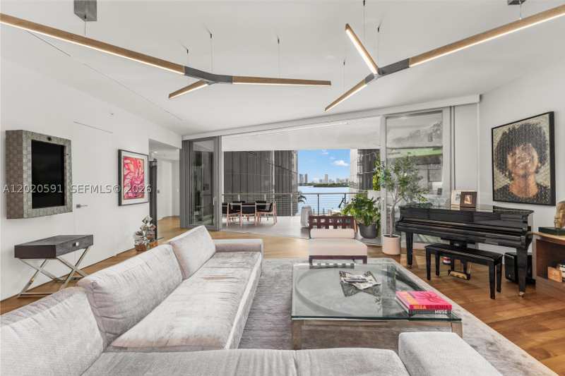 2 bedroom Condominium at 1300 Monad Ter 3E, Alton Beach Realty Co Sub, Miami Beach — photo 1
