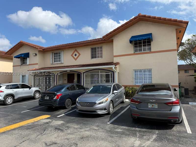 2 bedroom Condominium at 2212 W 74th St 201-28, Alcazar Villas Condo, Hialeah — photo 1