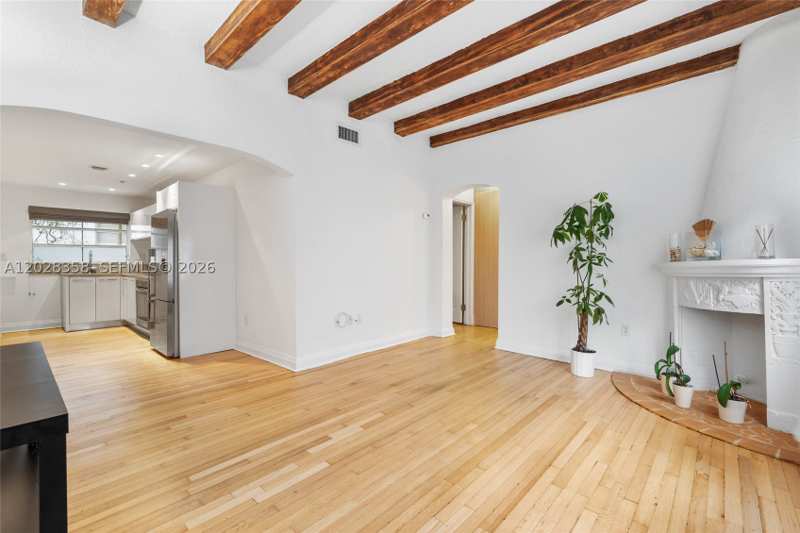 1 bedroom Condominium at 1605 Euclid Ave B1, The Norma Condo, Miami Beach — photo 1