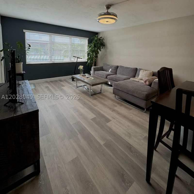 1 bedroom Condominium at 1530 NE 191st St 241, Third Horizons Condo, Miami — photo 1