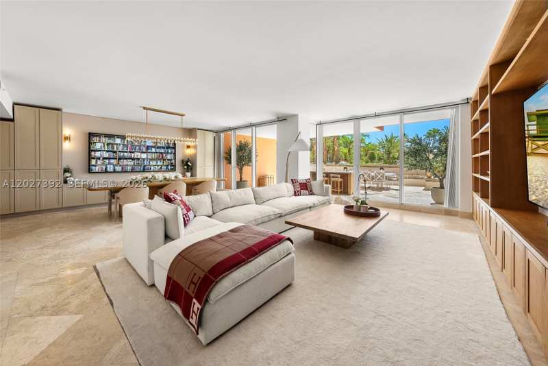 4 bedroom Condominium at 785 Crandon Blvd 205/305, Club Tower Two Condo, Key Biscayne — photo 1