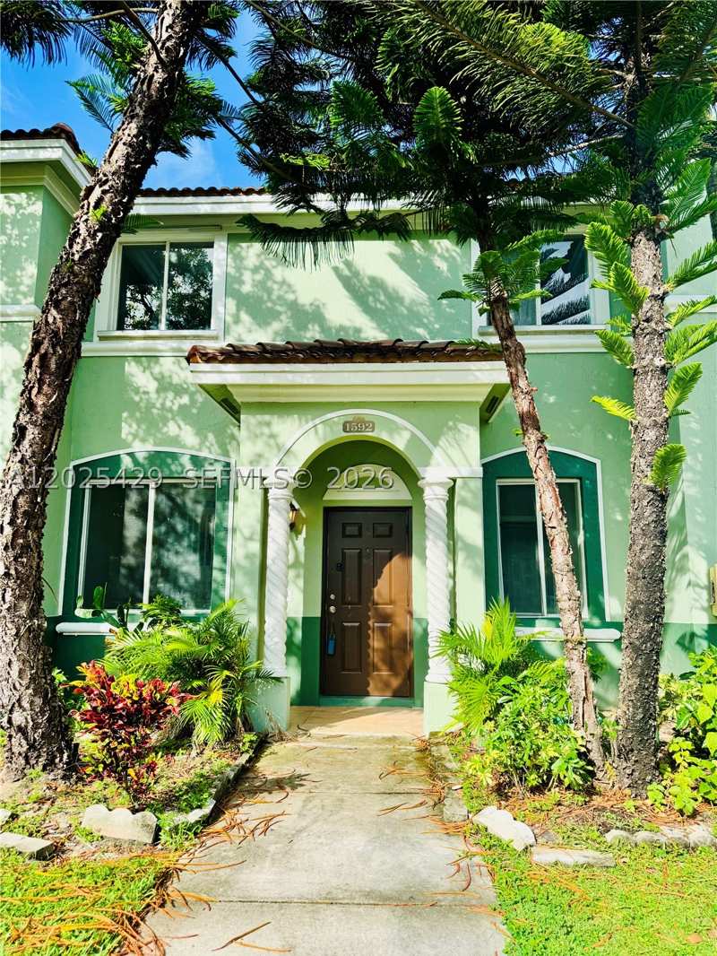 3 bedroom Townhouse at 1592 SE 27th Ct 175, Shoma Townhomes At Keysco, Homestead — photo 1
