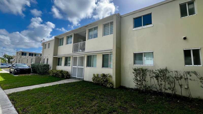 1 bedroom Condominium at 1025 SW 7th Ave 6, Havanah Roads Condo, Miami — photo 1