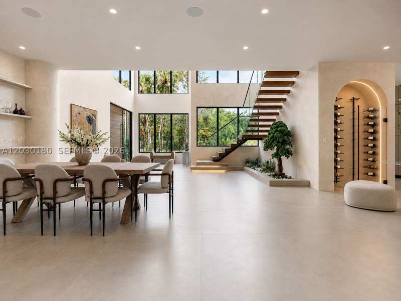 6 bedroom SingleFamilyResidence at 9530 SW 95th Ct, Nutmeg Estates, Miami — photo 1