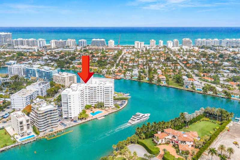 1 bedroom Condominium at 9102 W Bay Harbor Dr 3-C, Blair House Condo - West, Bay Harbor Islands — photo 1