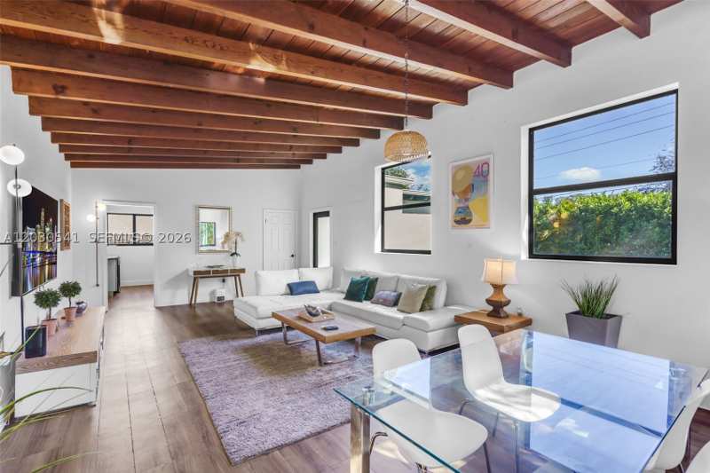 3 bedroom SingleFamilyResidence at 11534 NE 13th Ave, Bayview Acres, Miami — photo 1