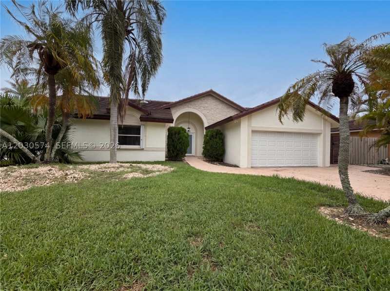 4 bedroom SingleFamilyResidence at 16571 SW 145th Ave, Limewood Grove, Miami — photo 1