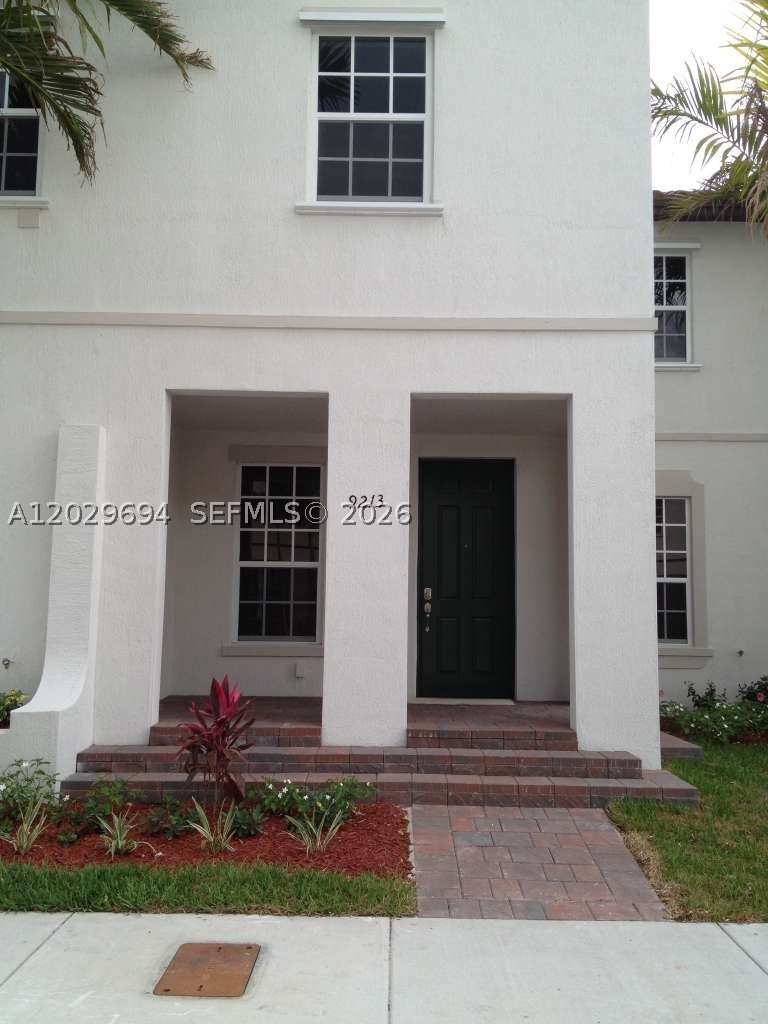 4 bedroom Townhouse at 9213 SW 170th Ave, Kendall Commons Residenti, Miami — photo 1