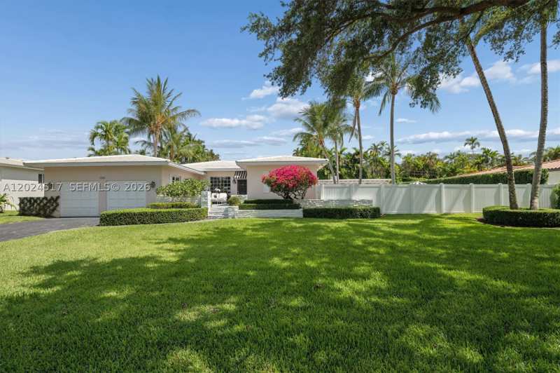 3 bedroom SingleFamilyResidence at 1255 NE 99th St, Earleton Shores, Miami Shores — photo 1