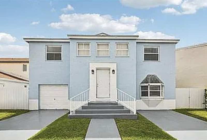 4 bedroom SingleFamilyResidence at 27277 SW 121st Court, Cutler Landings 1st Addn, Homestead — photo 1