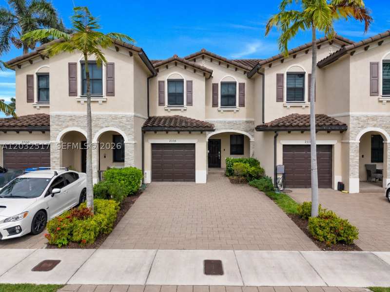 3 bedroom Townhouse at 23130 SW 127th Ct, D & B Subdivision, Miami — photo 1
