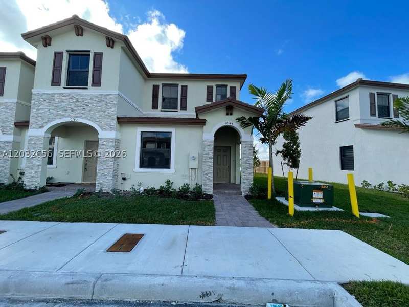 3 bedroom Townhouse at 10144 SW 228th Ter, Enclave South Phase 2, Miami — photo 1