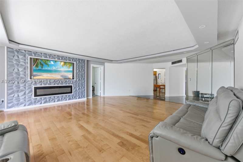2 bedroom Condominium at 1501 NE 191st St C217, Rolling Green Condo C, Miami — photo 1
