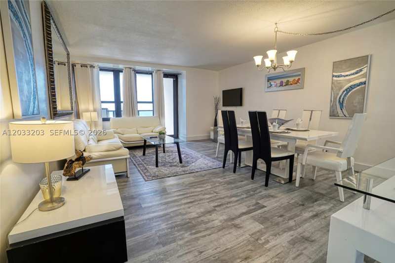 1 bedroom Condominium at 5225 Collins Ave 1204, The Alexander Condo, Miami Beach — photo 1