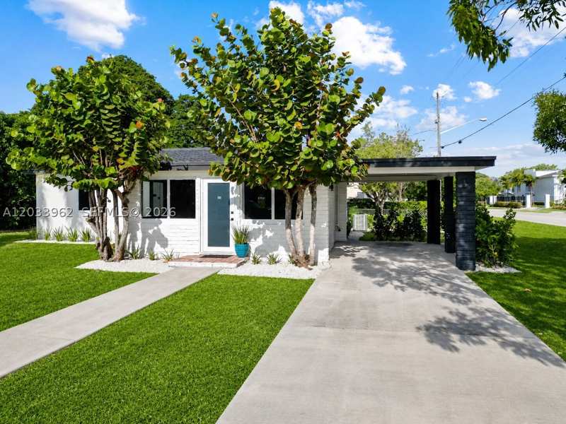 3 bedroom SingleFamilyResidence at 1044 NE 4th Ave, Johnscott, Homestead — photo 1