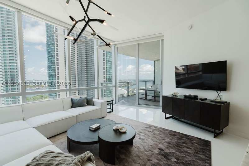 2 bedroom Condominium at 851 NE 1st Ave 2403, Paramount Miami Worldcent, Miami — photo 1