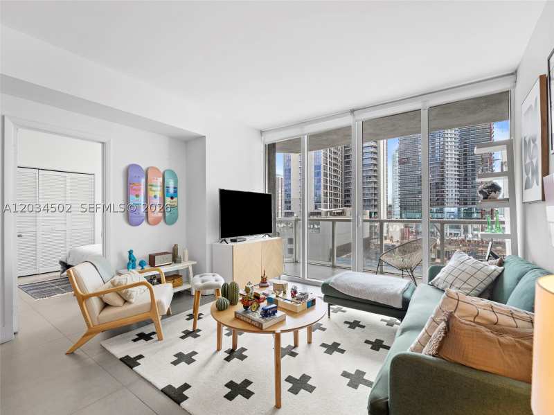 2 bedroom Condominium at 253 NE 2nd St 1801, Vizcayne South Condo, Miami — photo 1