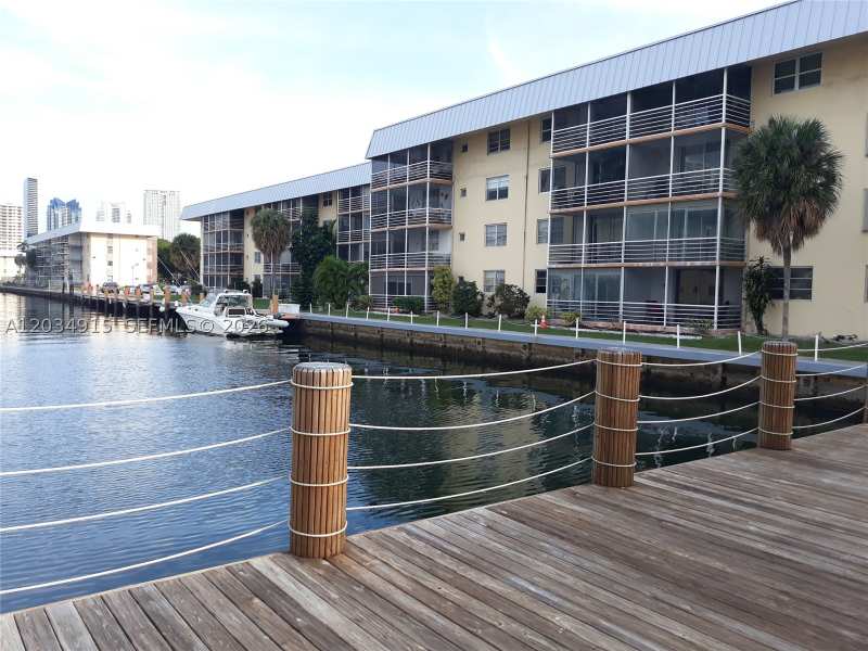 1 bedroom Condominium at 3551 NE 169th St 110-A, Eden Isles Condo Part 1, North Miami Beach — photo 1