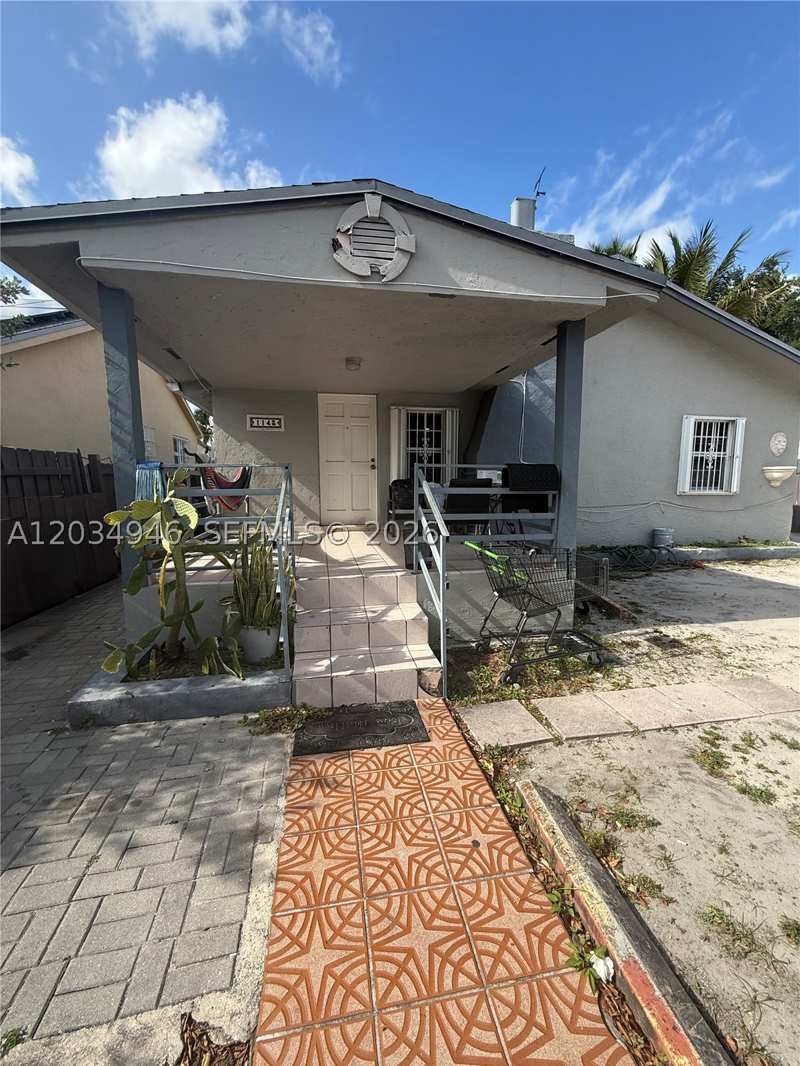 5 bedroom SingleFamilyResidence at 1143 NW 27th St, Bon Aire, Miami — photo 1