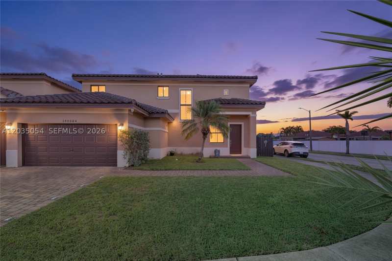 5 bedroom SingleFamilyResidence at 13384 SW 268th Ter, Moody Drive Homes, Homestead — photo 1