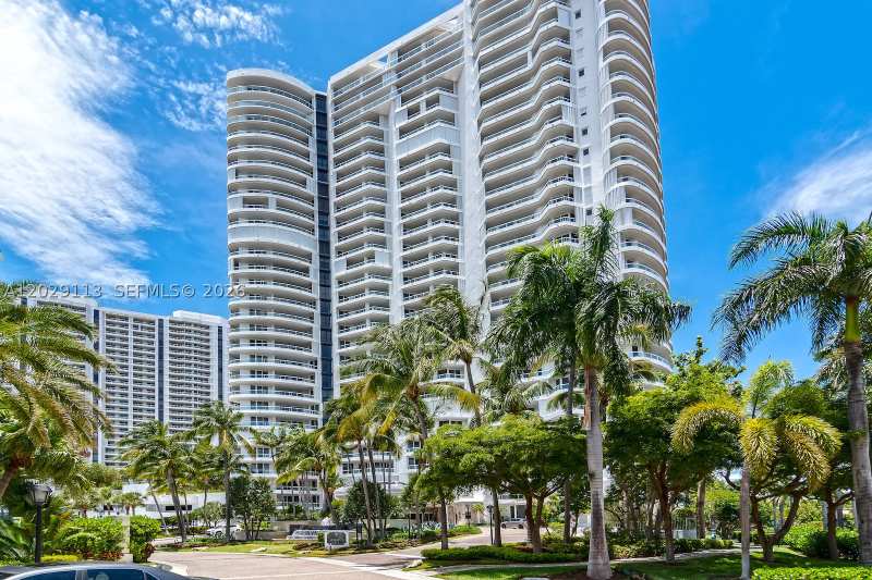 4 bedroom Condominium at 21050 NE 38th Ave 305, Atlantic III At The Point, Aventura — photo 1