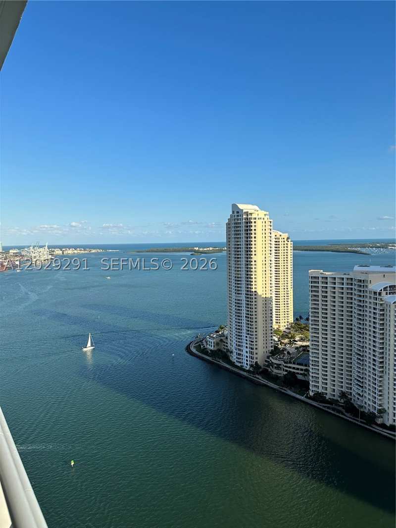 2 bedroom Condominium at 325 S Biscayne Blvd 4119, One Miami West Condo, Miami — photo 1