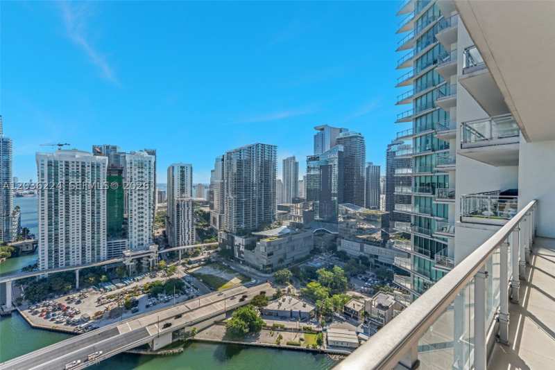2 bedroom Condominium at 92 SW 3rd St 3611, Mint Condo, Miami — photo 1